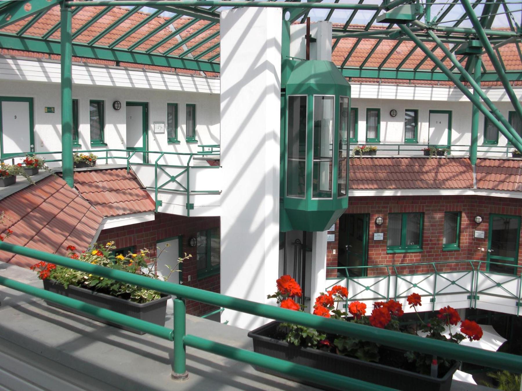 Siu Hotel Magdeburgo Esterno foto